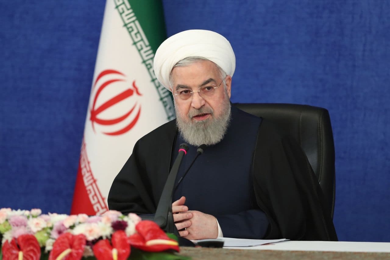 روحانی در جلسه ستاد مقابله با کرونا: واکسیناسیون این هفته آغاز می‌شود/ اولین محموله واکسن کرونا وارد کشور شد