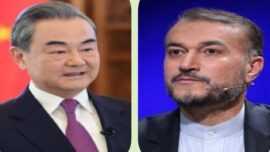 تاکید وزیر خارجه چین بر تعمیق و استمرار روابط دوجانبه با ایران بر اساس مشارکت راهبردی